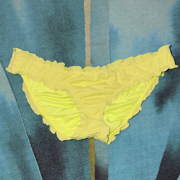 Neon Ruffle Cheeky NWT 🏷️ - Picture 2 of 6